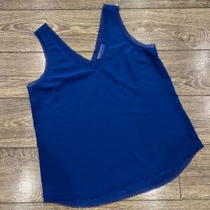 Chelsea28 Women's Sleeveless Blouse Tank Top Royal Blue Raw Edge Size Small